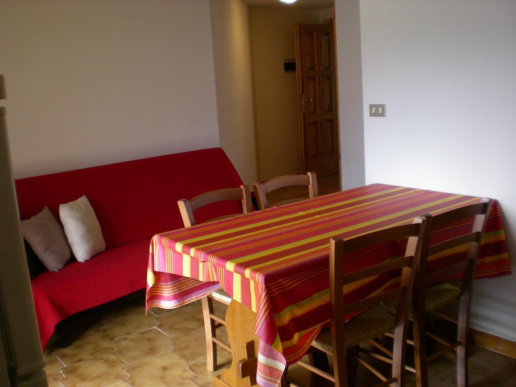 Appartamenti Grivola Ozein Exterior photo
